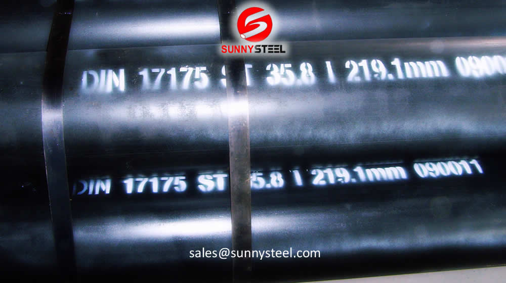 DIN 17175-79无缝钢管＂>
    </div>
    <h2>din17175材料对照表</h2>
    <p>DIN 17175钢管用于锅炉安装，高压管道和罐的建设，以及用于高温(градусов 600)和高压装置的特殊机械。</p>
    <p>这种合金钢yabo亚搏官网管只是一个大的类别，它有很多分类。我们主要生产DIN 17175 ST35.8,DIN 17175 ST45.8和10CrMo910钢管。</p>
    <div title=